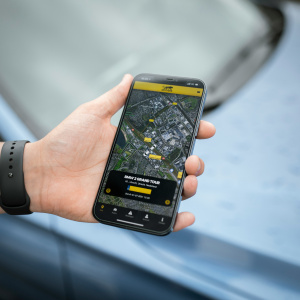 GPSTiger Vehicle Tracking Application for Handheld Devices